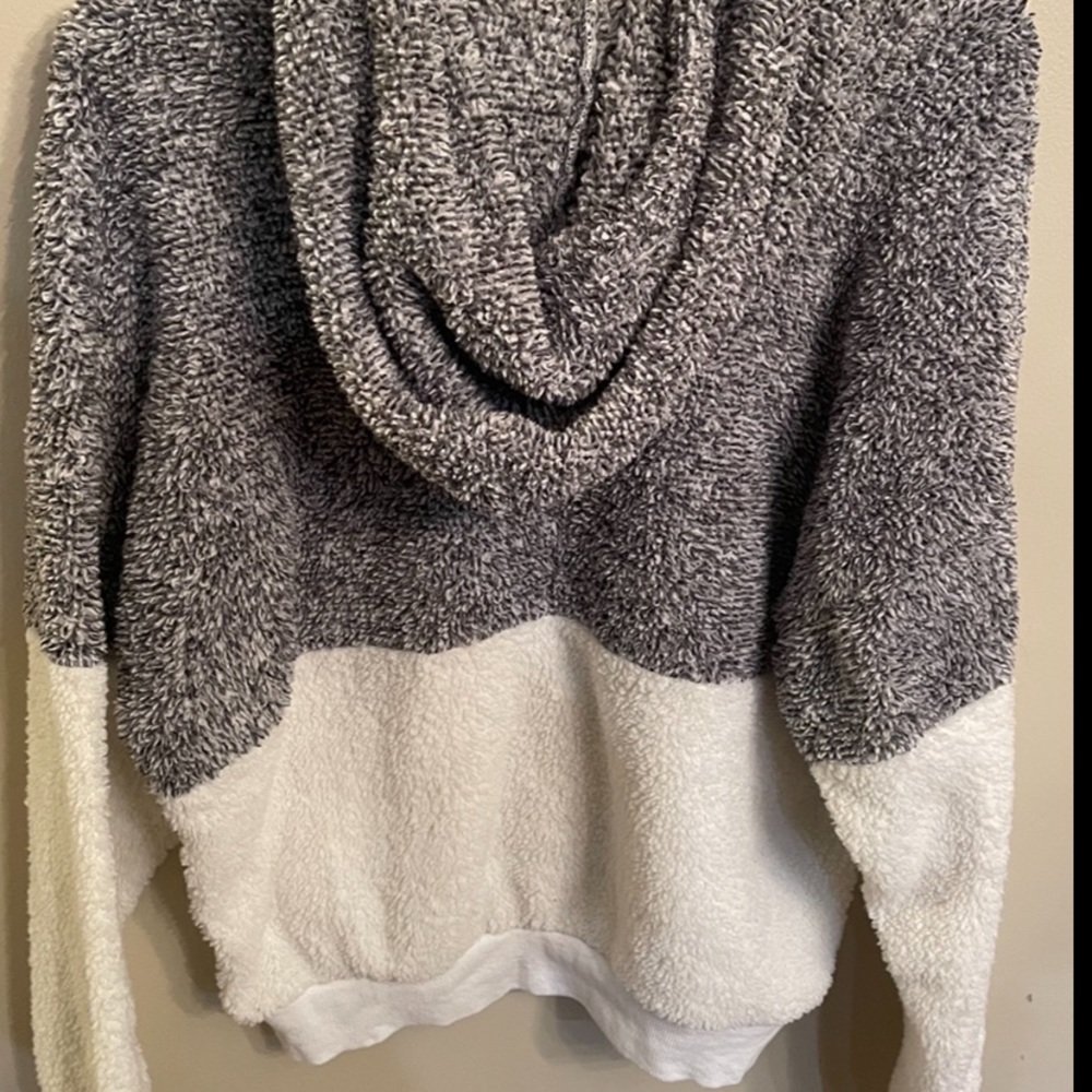 Sherpa pullover - Picture 2 of 3